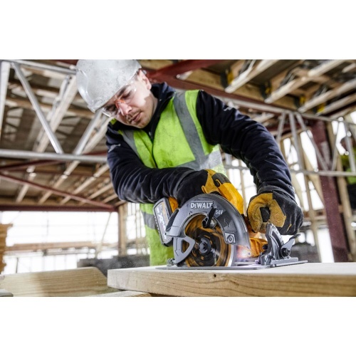 Аккумуляторная дисковая пила DEWALT DCS578N, 54 В, 190 мм, 5800 об/мин, без АКБ и ЗУ (DCS578N-XJ) фото 7 Аккумуляторная дисковая пила DEWALT DCS578N, 54 В, 190 мм, 5800 об/мин, без АКБ и ЗУ (DCS578N-XJ) фото 7