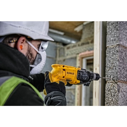 Перфоратор DEWALT D25033K, 710 Вт, 2 Дж, 5680 уд/мин, в кейсе (D25033K-QS) фото 3