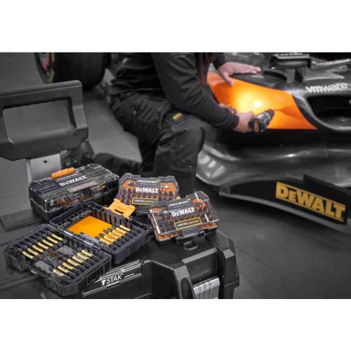 Набор бит и торцевых головок DEWALT McLaren Limited Edition DT70782, с торсионным адаптером, 33 шт., в кейсе (DT70782-QZ) фото 3 Набор бит и торцевых головок DEWALT McLaren Limited Edition DT70782, с торсионным адаптером, 33 шт., в кейсе (DT70782-QZ) фото 3