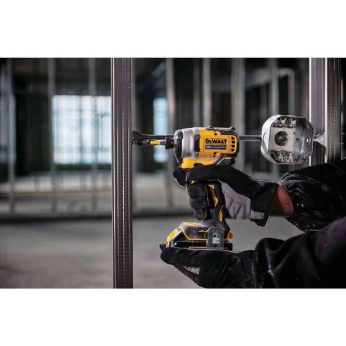 Аккумуляторный шуруповерт DEWALT DCF809NT, 18 В, 190 Нм, 3200 уд/мин, без АКБ и ЗУ, в кейсе (DCF809NT-XJ) фото 2 Аккумуляторный шуруповерт DEWALT DCF809NT, 18 В, 190 Нм, 3200 уд/мин, без АКБ и ЗУ, в кейсе (DCF809NT-XJ) фото 2