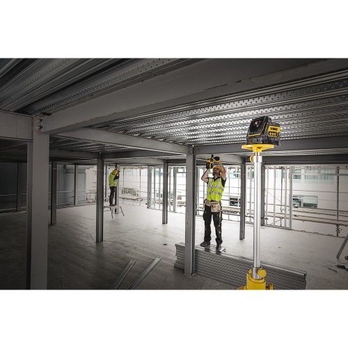 Самовыравнивающийся линейный КРАСНЫЙ лазерный уровень DEWALT DW0811 фото 2 Самовыравнивающийся линейный КРАСНЫЙ лазерный уровень DEWALT DW0811 фото 2