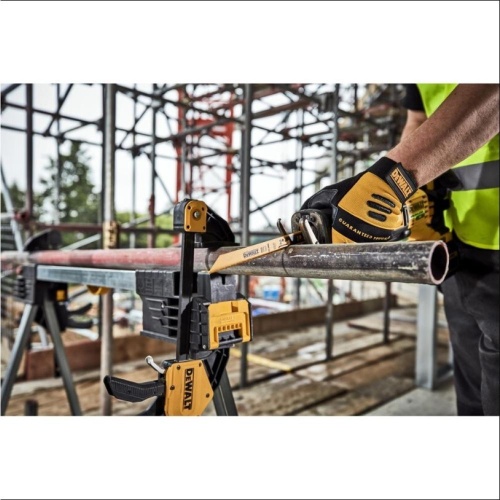 Полотна для сабельных пил Bi-Metal DT2417 DEWALT, 152 мм, TPI 14/18, 5 шт фото 4 Полотна для сабельных пил Bi-Metal DT2417 DEWALT, 152 мм, TPI 14/18, 5 шт фото 4