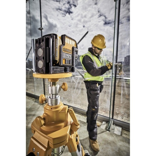 Самовыравнивающийся комбинированный ЗЕЛЕНЫЙ лазерный уровень DEWALT DCE0825D1G фото 9 Самовыравнивающийся комбинированный ЗЕЛЕНЫЙ лазерный уровень DEWALT DCE0825D1G фото 9