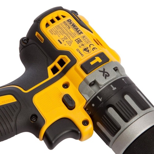 Аккумуляторная ударная дрель-шуруповерт DEWALT DCD796P2, 18 В, 2000 об/мин, 34000 уд/мин, с 2 АКБ 5 Ач и ЗУ, в кейсе (DCD796P2-QW) фото 5