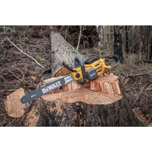Аккумуляторная цепная пила DEWALT DCMCS575X1, 54 В, 50 см, 15 м/с, с АКБ 3 Ач и ЗУ (DCMCS575X1-QW) фото 6 Аккумуляторная цепная пила DEWALT DCMCS575X1, 54 В, 50 см, 15 м/с, с АКБ 3 Ач и ЗУ (DCMCS575X1-QW) фото 6