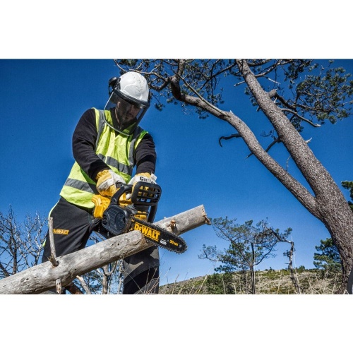 Аккумуляторная цепная пила DEWALT DCM565N, 18 В, 30 см, 7.7 м/с, без АКБ и ЗУ (DCM565N-XJ) фото 5 Аккумуляторная цепная пила DEWALT DCM565N, 18 В, 30 см, 7.7 м/с, без АКБ и ЗУ (DCM565N-XJ) фото 5