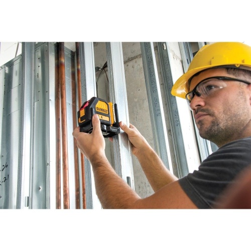 Самовыравнивающийся линейный КРАСНЫЙ лазерный уровень DEWALT DCE088D1R фото 2 Самовыравнивающийся линейный КРАСНЫЙ лазерный уровень DEWALT DCE088D1R фото 2