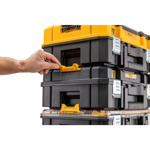 Ящик для инструмента DEWALT TSTAK DWST83344-1, с органайзером, 11 л фото 3 Ящик для инструмента DEWALT TSTAK DWST83344-1, с органайзером, 11 л фото 3