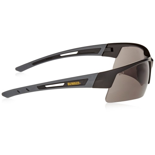 Очки DEWALT, затемненные, DPG100-2D фото 3 Очки DEWALT, затемненные, DPG100-2D фото 3