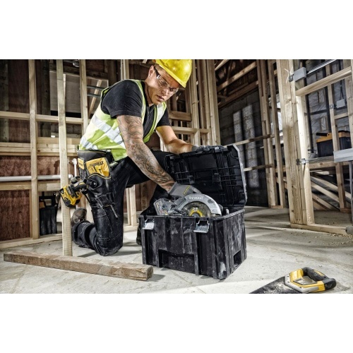 Ящик для инструмента DEWALT TSTAK DWST1-71195, 23 л фото 3 Ящик для инструмента DEWALT TSTAK DWST1-71195, 23 л фото 3