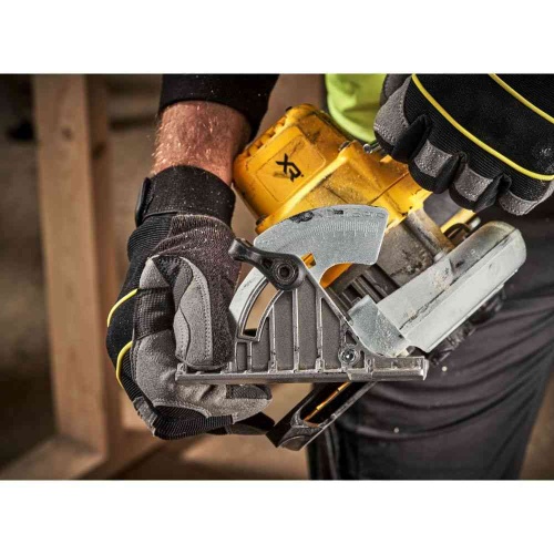 Аккумуляторная дисковая пила DEWALT DCS565P2, 18 В, 165 мм, 4950 об/мин, с 2 АКБ 5 Ач и ЗУ, в кейсе TSTAK (DCS565P2-QW) фото 6 Аккумуляторная дисковая пила DEWALT DCS565P2, 18 В, 165 мм, 4950 об/мин, с 2 АКБ 5 Ач и ЗУ, в кейсе TSTAK (DCS565P2-QW) фото 6