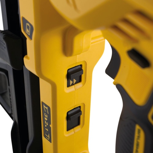 Аккумуляторный гвоздезабивной пистолет DEWALT DCN890P1, 18 В, с АКБ 5 Ач и ЗУ (DCN890P1N-XJ) фото 4