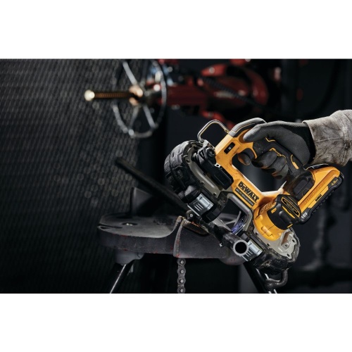 Аккумуляторная ручная ленточная пила DEWALT DCS377NT, 18 В, 116 м/мин, без АКБ и ЗУ, в кейсе TSTAK (DCS377NT-XJ) фото 2
