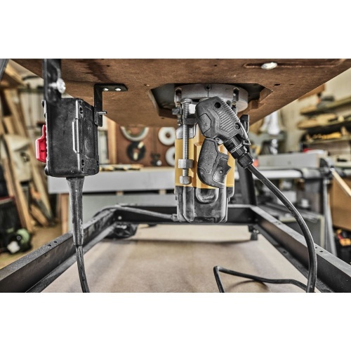 Вертикальный фрезер DEWALT DWE627KT, 2300 Вт, 22000 об/мин, 80 мм, в кейсе TSTAK (DWE627KT-QS) фото 4 Вертикальный фрезер DEWALT DWE627KT, 2300 Вт, 22000 об/мин, 80 мм, в кейсе TSTAK (DWE627KT-QS) фото 4