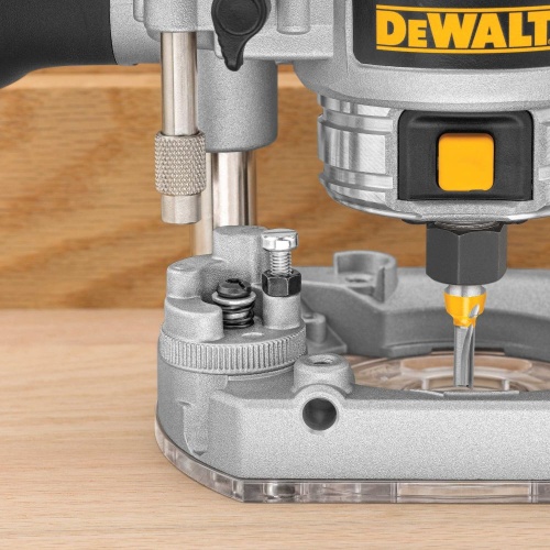 Вертикальный фрезер DEWALT D26203, 900 Вт, 27000 об/мин, 55 мм (D26203-QS) фото 3
