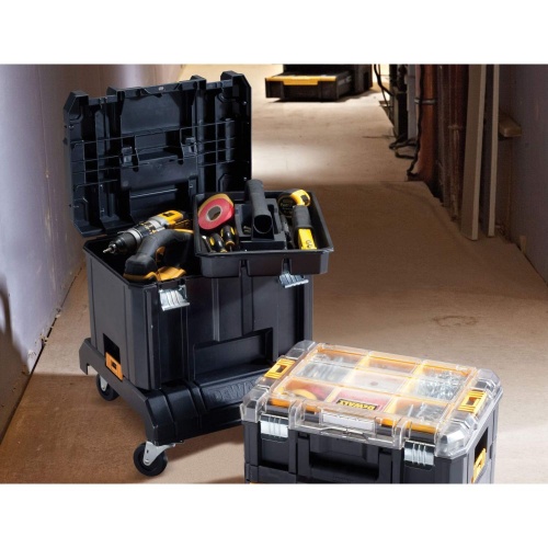 База с колесами DEWALT DWST1-71229, для модульной системы хранения TSTAK, до 100 кг фото 3 База с колесами DEWALT DWST1-71229, для модульной системы хранения TSTAK, до 100 кг фото 3