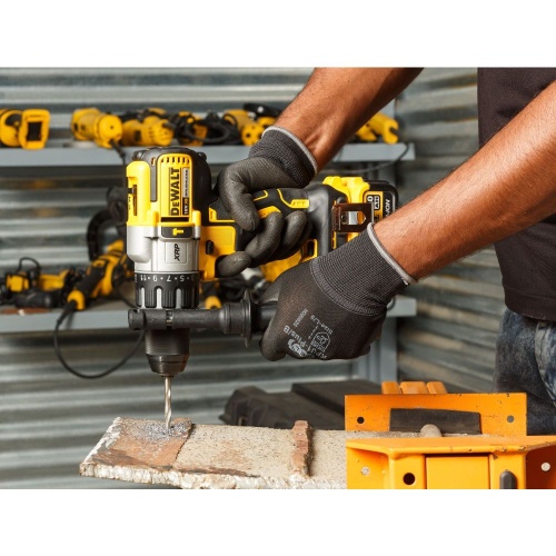Дрель-шуруповерт DEWALT DCD996M2, 18 В, 2250 об/мин, 38250 уд/мин, с 2 АКБ 4 Ач и ЗУ, в кейсе TSTAK (DCD996M2-QW) фото 5 Дрель-шуруповерт DEWALT DCD996M2, 18 В, 2250 об/мин, 38250 уд/мин, с 2 АКБ 4 Ач и ЗУ, в кейсе TSTAK (DCD996M2-QW) фото 5