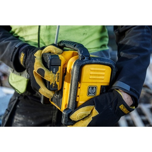 Аккумуляторный радиоприемник DEWALT, 12/18 В, с возможностью работы от сети, без АКБ и ЗУ (DCR020-QW) фото 3 Аккумуляторный радиоприемник DEWALT, 12/18 В, с возможностью работы от сети, без АКБ и ЗУ (DCR020-QW) фото 3