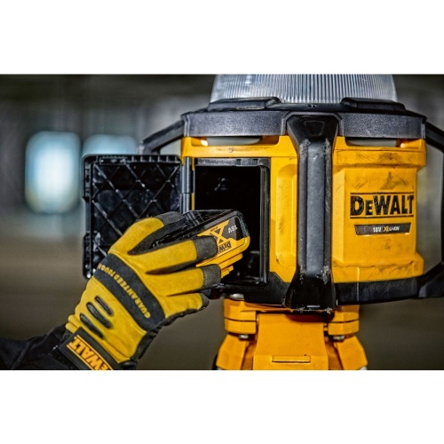 Аккумуляторный фонарь DEWALT DCL074, 18 В, 5000 лм, без АКБ и ЗУ (DCL074-XJ) фото 2