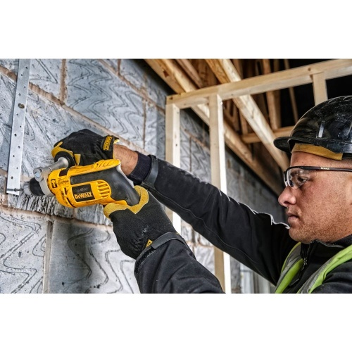 Ударная дрель DEWALT DWD024K, 650 Вт, 2800 об/мин, 47600 уд/мин, в кейсе (DWD024K-QS) фото 5