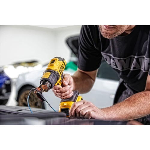 Аккумуляторный пистолет горячего воздуха DEWALT DCE530N, 18 В, 530°С, 190 л/мин, без АКБ и ЗУ (DCE530N-XJ) фото 2 Аккумуляторный пистолет горячего воздуха DEWALT DCE530N, 18 В, 530°С, 190 л/мин, без АКБ и ЗУ (DCE530N-XJ) фото 2