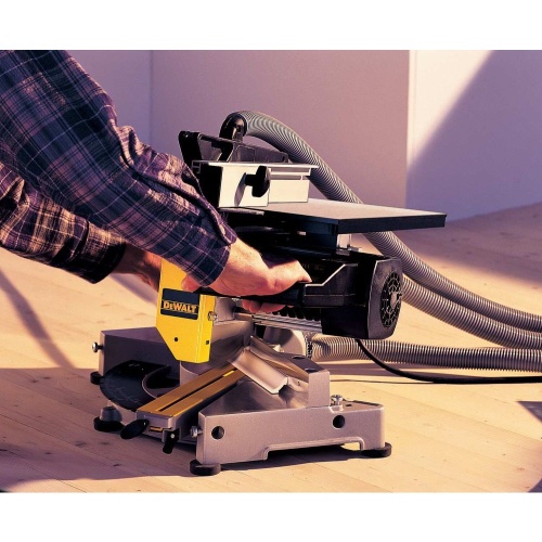 Комбинированная торцовочная пила DEWALT DW711, 1300 Вт, 260 мм, 2950 об/мин (DW711-QS) фото 3