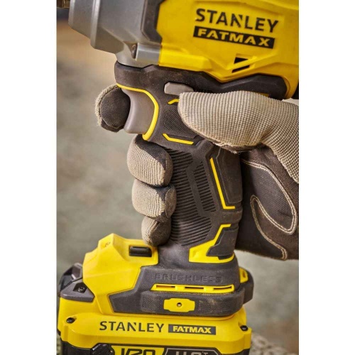 Аккумуляторный гайковерт STANLEY SFMCF920B, 18 В, 370 Нм, 3100 уд/мин, без АКБ и ЗУ (SFMCF920B-XJ) фото 7 Аккумуляторный гайковерт STANLEY SFMCF920B, 18 В, 370 Нм, 3100 уд/мин, без АКБ и ЗУ (SFMCF920B-XJ) фото 7