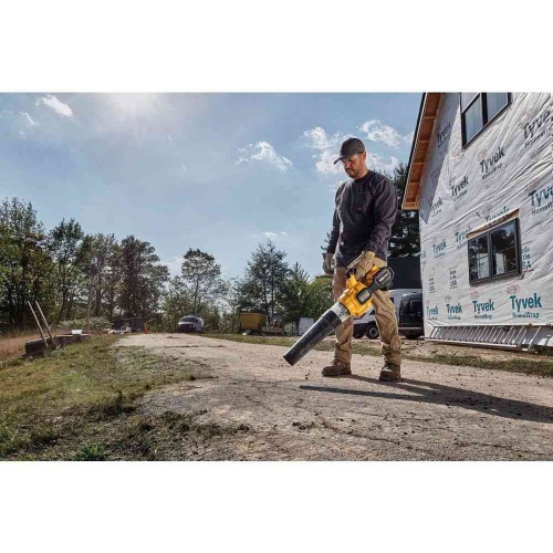 Аккумуляторная воздуходувка DEWALT DCMBA572N, 54 В, 1019 м³/ч, без АКБ и ЗУ (DCMBA572N-XJ) фото 5 Аккумуляторная воздуходувка DEWALT DCMBA572N, 54 В, 1019 м³/ч, без АКБ и ЗУ (DCMBA572N-XJ) фото 5