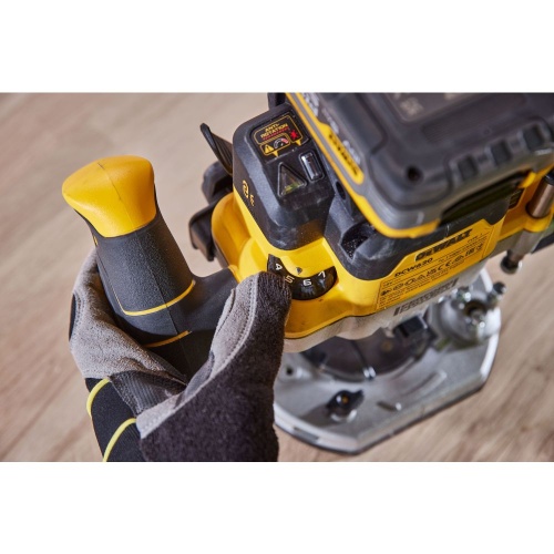 Аккумуляторный фрезер DEWALT DCW620NT, 18 В, 23000 об/мин, без АКБ и ЗУ, в кейсе TSTAK (DCW620NT-XJ) фото 8