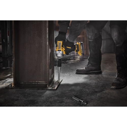 Аккумуляторный гайковерт DEWALT DCF961NT, 18 В, 2372 Нм, 1890 уд/мин, без АКБ и ЗУ, в кейсе TSTAK (DCF961NT-XJ) фото 8 Аккумуляторный гайковерт DEWALT DCF961NT, 18 В, 2372 Нм, 1890 уд/мин, без АКБ и ЗУ, в кейсе TSTAK (DCF961NT-XJ) фото 8