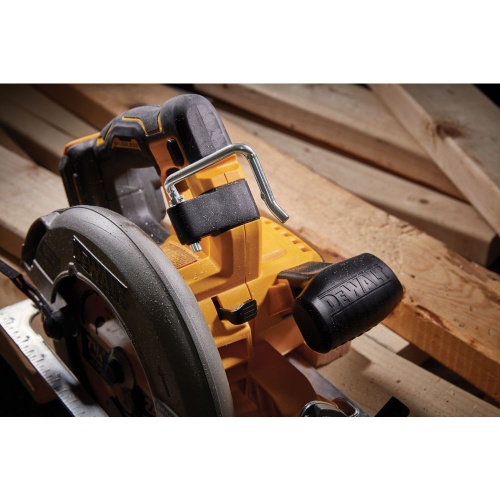 Аккумуляторная дисковая пила DEWALT DCS573NT, 18/54 В, 190 мм, 5500 об/мин, без АКБ и ЗУ, в кейсе TSTAK (DCS573NT-XJ) фото 5