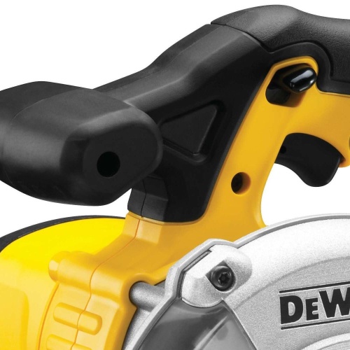 Аккумуляторная дисковая пила DEWALT DCS373P1, 18 В, 140 мм, 3700 об/мин, с АКБ 5 Ач и ЗУ (DCS373P1N-XJ) фото 6 Аккумуляторная дисковая пила DEWALT DCS373P1, 18 В, 140 мм, 3700 об/мин, с АКБ 5 Ач и ЗУ (DCS373P1N-XJ) фото 6