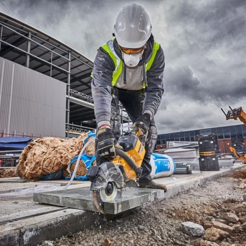 Аккумуляторная отрезная машина DEWALT DCS691N, 54 В, 230 мм, 6600 об/мин, без АКБ и ЗУ (DCS691N-XJ) фото 4