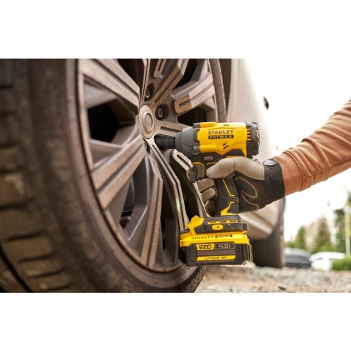 Аккумуляторный гайковерт STANLEY SFMCF920B, 18 В, 370 Нм, 3100 уд/мин, без АКБ и ЗУ (SFMCF920B-XJ) фото 3 Аккумуляторный гайковерт STANLEY SFMCF920B, 18 В, 370 Нм, 3100 уд/мин, без АКБ и ЗУ (SFMCF920B-XJ) фото 3