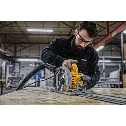 Дисковая пила DEWALT DWE576K, 1600 Вт, 190 мм, 5200 об/мин, в кейсе (DWE576K-QS) фото 3