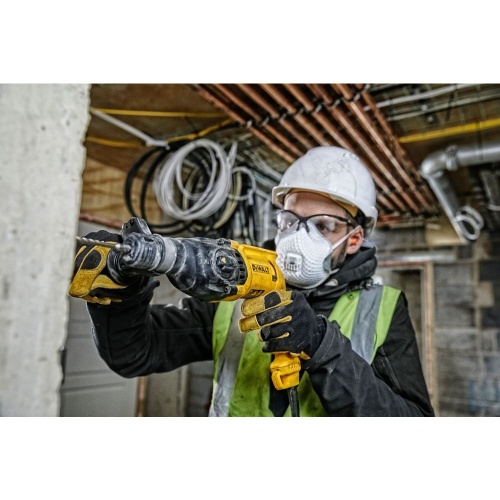 Перфоратор DEWALT D25033K, 710 Вт, 2 Дж, 5680 уд/мин, в кейсе (D25033K-QS) фото 2