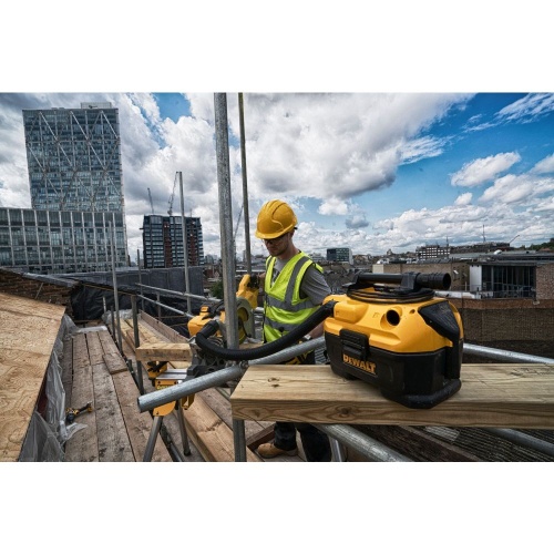 Аккумуляторный строительный пылесос DEWALT DCV584L, с возможностью работы от сети, 14.4/18 В, 7.5 л, без АКБ и ЗУ (DCV584L-QW) фото 2 Аккумуляторный строительный пылесос DEWALT DCV584L, с возможностью работы от сети, 14.4/18 В, 7.5 л, без АКБ и ЗУ (DCV584L-QW) фото 2