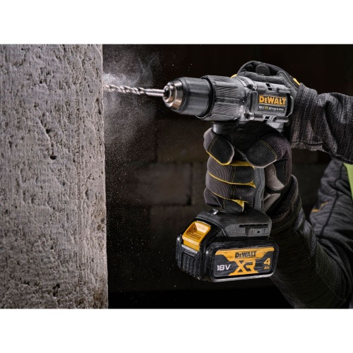 Ударная дрель-шуруповерт DEWALT DCD100M2T, 18 В, 1650 об/мин, 28050 уд/мин, с 2 АКБ 4 Ач и ЗУ, в кейсе TSTAK (DCD100M2T-QW) фото 2