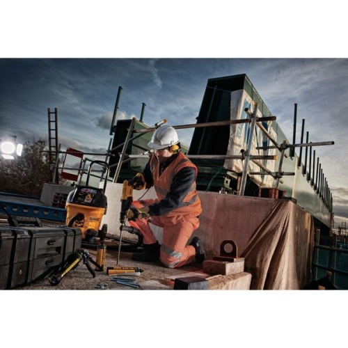 Пустотелый бур DEWALT DT60340 SDS plus 12x200x320 мм фото 5 Пустотелый бур DEWALT DT60340 SDS plus 12x200x320 мм фото 5