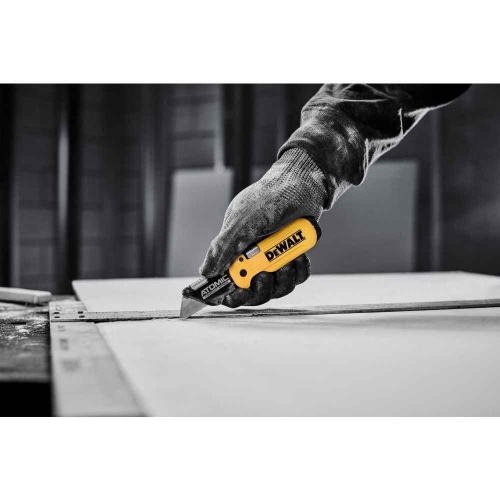 Нож DEWALT DWHT10990, складной фото 2 Нож DEWALT DWHT10990, складной фото 2