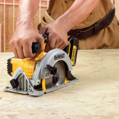 Аккумуляторная дисковая пила DEWALT DCS391B, 20 В, 165 мм, 5150 об/мин, без АКБ и ЗУ (DCS391B-XJ) фото 9