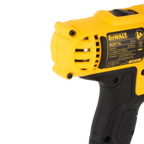 Аккумуляторная ударная дрель-шуруповерт DEWALT DCD716D2, 10.8 В, 1500 об/мин, 22500 уд/мин, с 2 АКБ 2 Ач и ЗУ, в кейсе (DCD716D2-QW) фото 7 Аккумуляторная ударная дрель-шуруповерт DEWALT DCD716D2, 10.8 В, 1500 об/мин, 22500 уд/мин, с 2 АКБ 2 Ач и ЗУ, в кейсе (DCD716D2-QW) фото 7