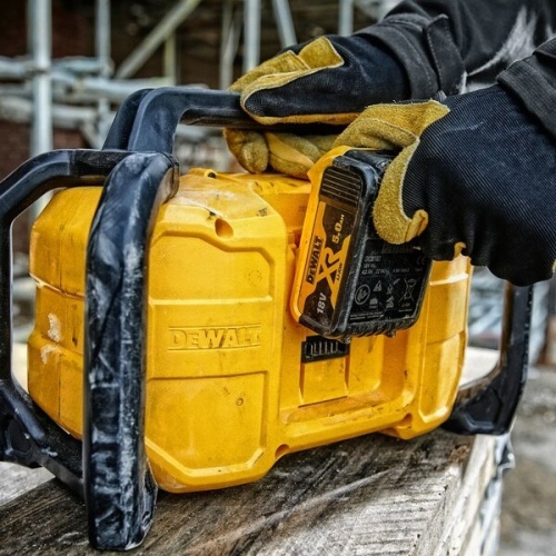 Аккумуляторная портативная аудиосистема DEWALT DCR029, 12/18 В, с возможностью работы от сети, 30 Вт, без АКБ и ЗУ (DCR029-QW) фото 3