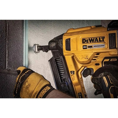 Гвозди DEWALT DCN8901035, для DCN890 по бетону, (Желтые) 2.6 x 35, оцинкованные, 1005 шт./пачка фото 3 Гвозди DEWALT DCN8901035, для DCN890 по бетону, (Желтые) 2.6 x 35, оцинкованные, 1005 шт./пачка фото 3