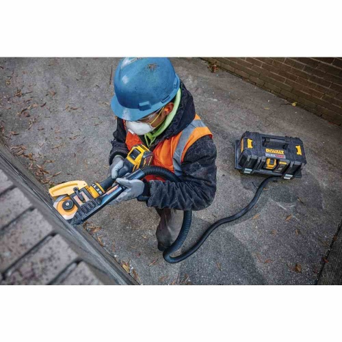 Аккумуляторная угловая шлифмашина DEWALT DCG418B, 60 В, 150 мм, 9000 об/мин, без АКБ и ЗУ (DCG418B-XJ) фото 4 Аккумуляторная угловая шлифмашина DEWALT DCG418B, 60 В, 150 мм, 9000 об/мин, без АКБ и ЗУ (DCG418B-XJ) фото 4