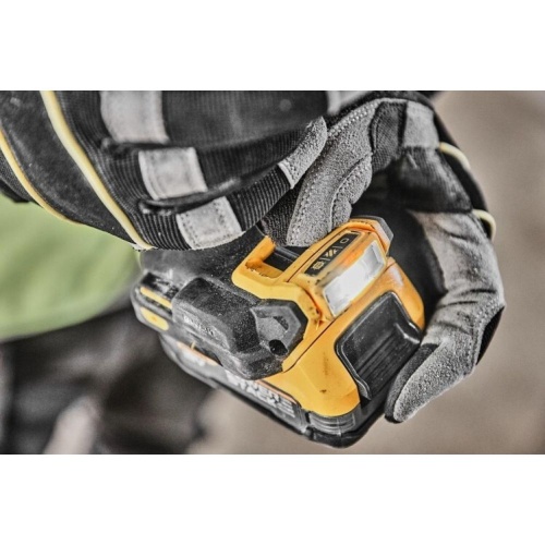 Аккумуляторная дрель-шуруповерт DEWALT DCD800D2T, 18 В, 2000 об/мин, с 2 АКБ 2 Ач и ЗУ, в кейсе TSTAK (DCD800D2T-QW) фото 4