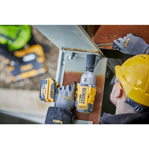 Аккумуляторный гайковерт DEWALT DCF897NT, 18 В, 950 Нм, 2400 уд/мин, без АКБ и ЗУ, в кейсе TSTAK (DCF897NT-XJ) фото 7