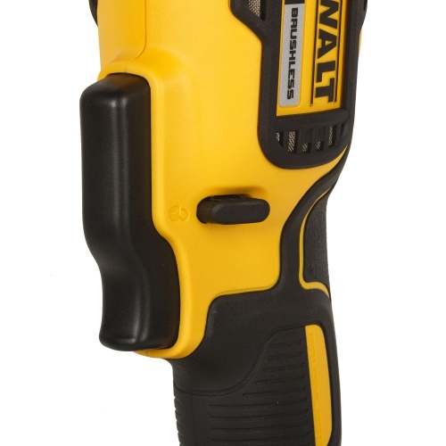 Аккумуляторная прямошлифовальная машина DEWALT DCG426N, 18 В, 38 мм, 25000 об/мин, без АКБ и ЗУ (DCG426N-XJ) фото 6 Аккумуляторная прямошлифовальная машина DEWALT DCG426N, 18 В, 38 мм, 25000 об/мин, без АКБ и ЗУ (DCG426N-XJ) фото 6