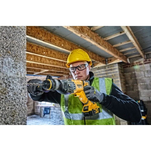 Аккумуляторный перфоратор DEWALT DCH263P1, 18 В, 3 Дж, 4300 уд/мин, с АКБ 5 Ач и ЗУ, в кейсе (DCH263P1-QW) фото 6