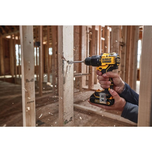Аккумуляторный набор DEWALT DCK2062D2T, 18 В: ударная дрель-шуруповерт DCD709 + шуруповерт DCF809, с 2 АКБ 2 Ач и ЗУ, в кейсе TSTAK фото 4